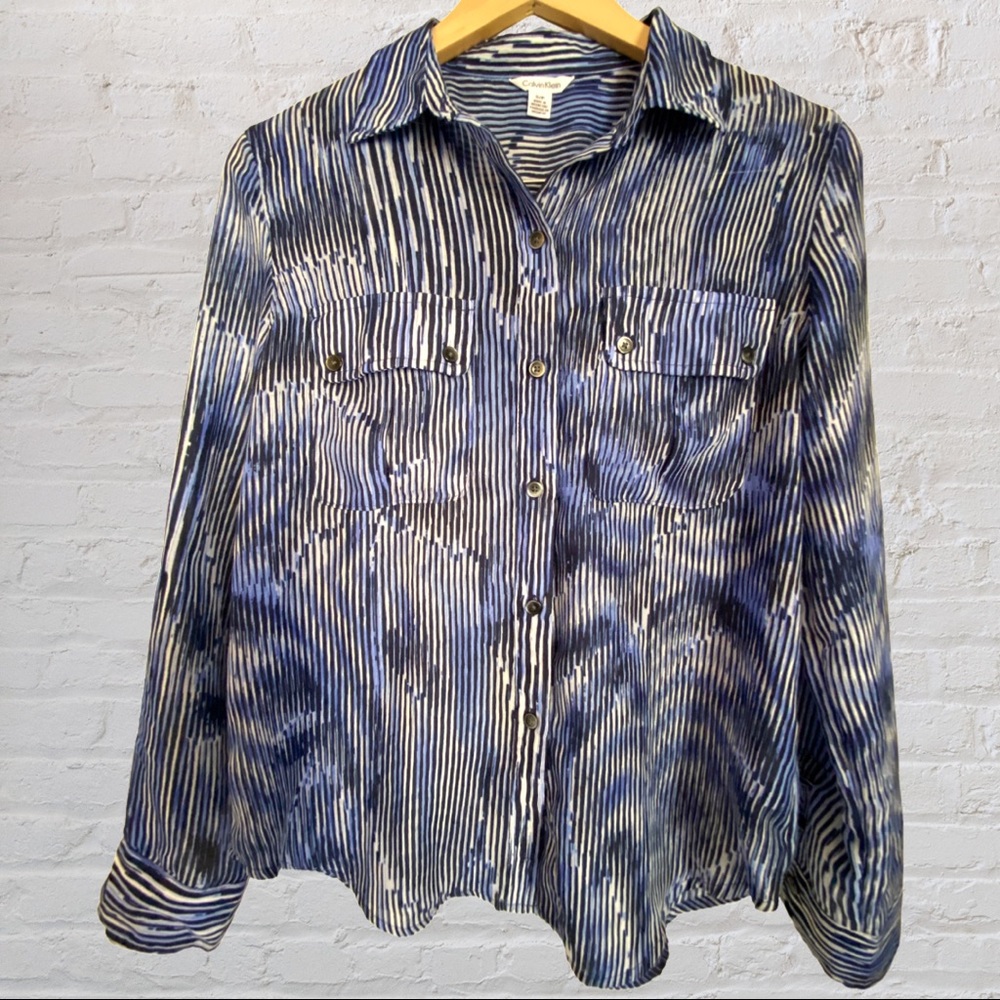 Calvin Klein Blouse / Small / Blue&White Stripped